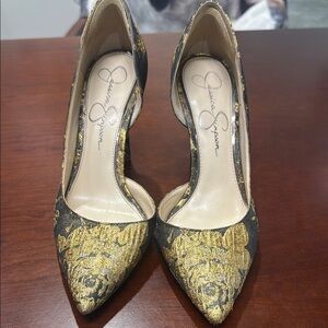Jessica Simpson gold metallic heels